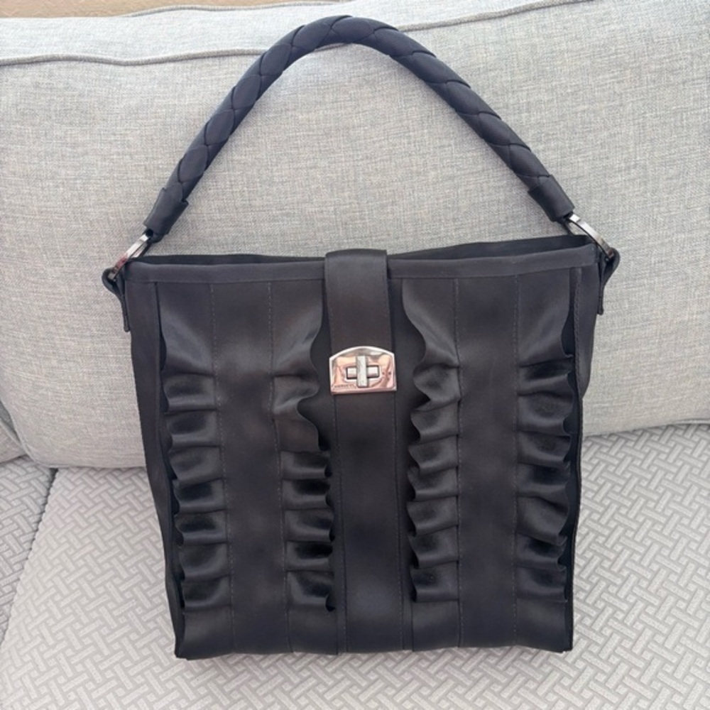 Harvey's Seatbelt Black Lola Ruffle Hobo Single Braided Strap Tote Rare